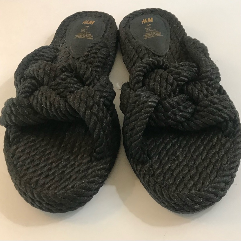 H & M Black Woven Rope Sandals - Picture 6 of 13